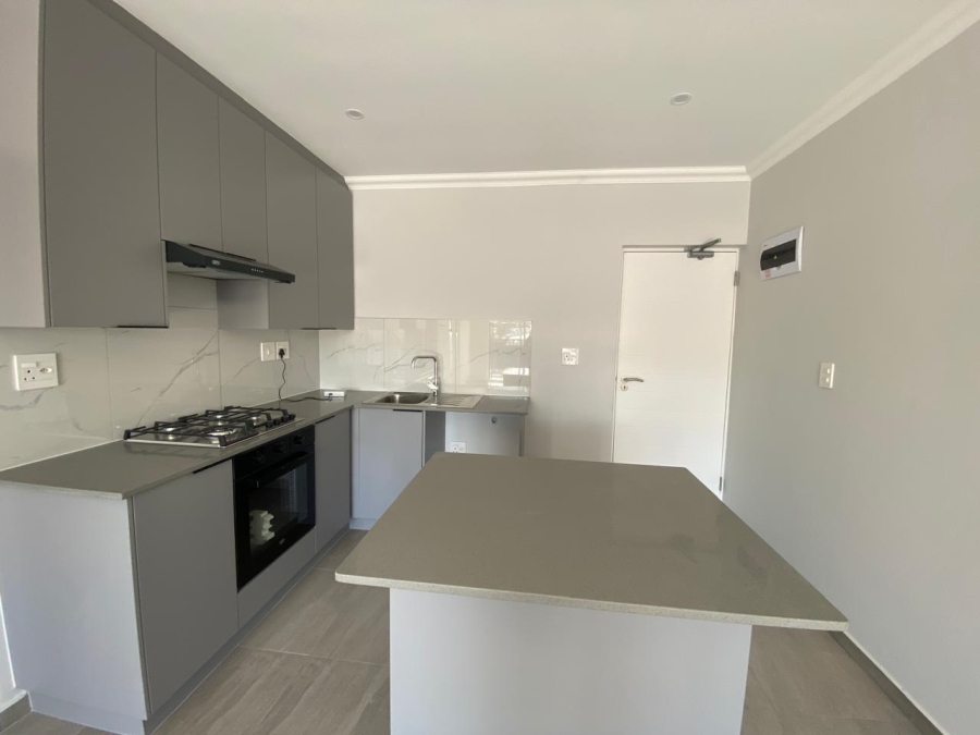 2 Bedroom Property for Sale in Table View Western Cape